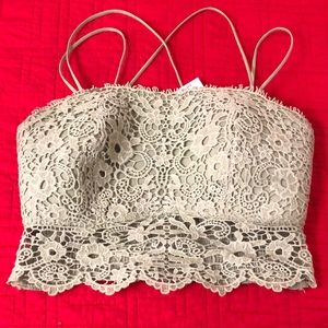 NWT Light green, stretchable back halter top size large from Buckle